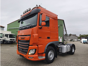 Tractor DAF XF 530