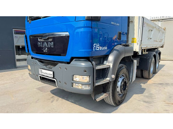 Camião basculante MAN TGS 33.400 6x4 bordmatic tipper - 208.000km: foto 2