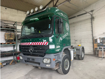 Tractor MERCEDES-BENZ Actros 2044