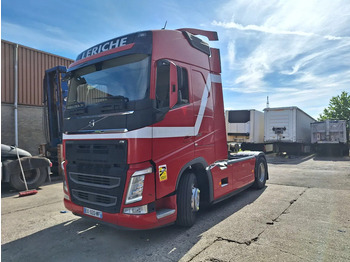 Tractor VOLVO FH 500