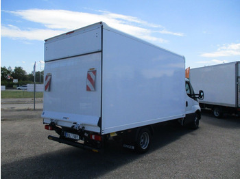 Carrinha de contentor Iveco Daily 35C16, 2.3, HC, 8 palet: foto 4 Carrinha de contentor Iveco Daily 35C16, 2.3, HC, 8 palet: foto 4