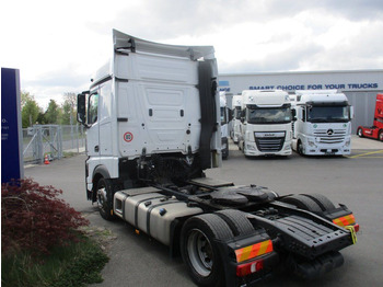 Locação financeira de  Mercedes-Benz 1845 Actros EURO 6 MEGA/lowdeck Mercedes-Benz 1845 Actros EURO 6 MEGA/lowdeck: foto 5
