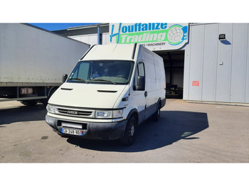 Furgão Iveco Daily 35S12: foto 2