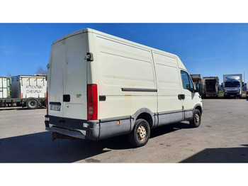 Furgão Iveco Daily 35S12: foto 3
