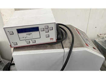 Máquina de dobrar papel