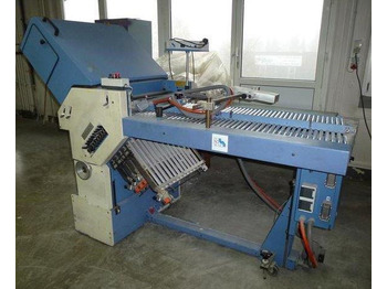 Máquina de dobrar papel