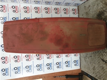 Capô CASE