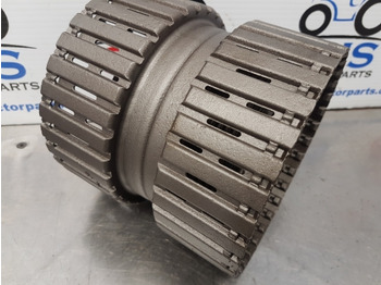 Embreagem e peças Ford New Holland 40 And Ts Series Rear Clutch Housing 82036853, 82016096: foto 2