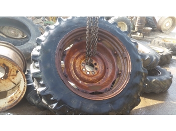 Roda completa FORD
