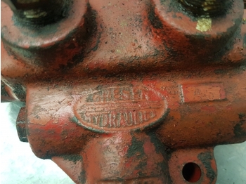 Válvula hidráulica para Trator Gresen Hydraulic 3 Spool Valve,triple Spool Valve With 3 Levers Gresen 2703: foto 4