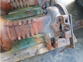 Eixo traseiro Massey Ferguson 698t, 690, 575, Rear Axle Housing Right Assy 1666935m1: foto 3