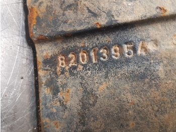 Estrutura/ Châssis para Trator New Holland Tm125, Tm, Ts, 60 Series, Fiat M Tow Hook 82013954, 82026936: foto 4 Estrutura/ Châssis para Trator New Holland Tm125, Tm, Ts, 60 Series, Fiat M Tow Hook 82013954, 82026936: foto 4