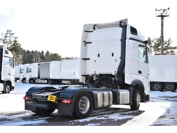 Tractor Mercedes-Benz Actros 5 1845 BigSpace: foto 4