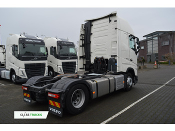 Tractor Volvo FH 500 Globetrotter XL: foto 4 Tractor Volvo FH 500 Globetrotter XL: foto 4