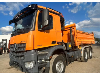 Camião basculante Mercedes-Benz Arocs 2648/3 – 3-stronny wywrotka Meiller / Żuraw Palfinger PK23002 / 2x BORDMATIK / Automatyczna: foto 3 Camião basculante Mercedes-Benz Arocs 2648/3 – 3-stronny wywrotka Meiller / Żuraw Palfinger PK23002 / 2x BORDMATIK / Automatyczna: foto 3