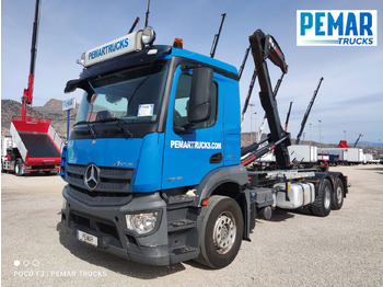 Camião transportador de contêineres/ Caixa móvel MERCEDES-BENZ Antos 2546