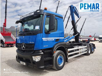 Camião transportador de contêineres/ Caixa móvel MERCEDES-BENZ Antos 2546
