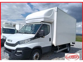 Carrinha de contentor IVECO Daily 35C15