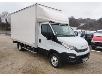Carrinha de contentor IVECO Daily 35C15