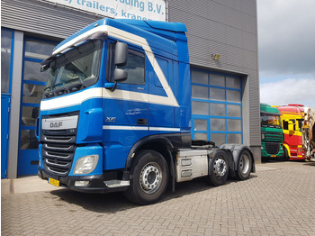 Tractor DAF XF 460