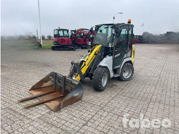 Pá carregadora de rodas KRAMER