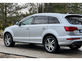 Automóvel Audi Q7: foto 3