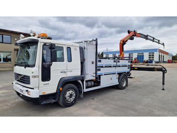 Camião de caixa aberta/ Plataforma VOLVO FL 220