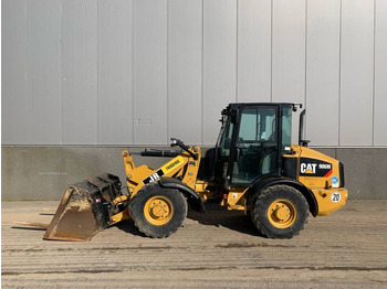 Pá carregadora de rodas CATERPILLAR 906
