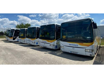 Ônibus suburbano IRISBUS