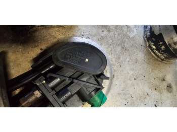 Peça de reposição para Camião DAF DAF XF106, EURO6 fuel tank, 490L, fuel system supply, fuel tank in complete with brackets + fuel dosser pump 1997365, 1785832, 2453296406, 19944804, 1719998, 1944801, 1708156, 1681824, 1718095, 170764: foto 4