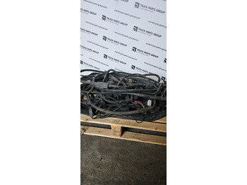 Peça de reposição para Camião MERCEDES-BENZ Mercedes Benz Actros MP4, EURO6, OM471la full frame complete set cable harness, cable lines 0005466401, 9905403900, 0005461501, 0005461401, 9905460000, 0025401536, 3755400736, 3755400836, 0015405236,: foto 3 Peça de reposição para Camião MERCEDES-BENZ Mercedes Benz Actros MP4, EURO6, OM471la full frame complete set cable harness, cable lines 0005466401, 9905403900, 0005461501, 0005461401, 9905460000, 0025401536, 3755400736, 3755400836, 0015405236,: foto 3