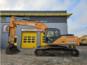 Escavadora de rastos CASE