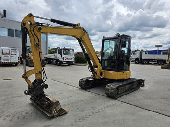 Mini escavadeira CATERPILLAR 305C