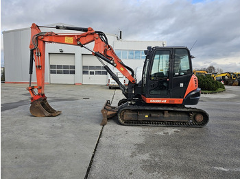 Mini escavadeira KUBOTA KX080