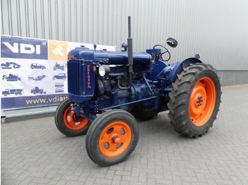 Trator FORDSON