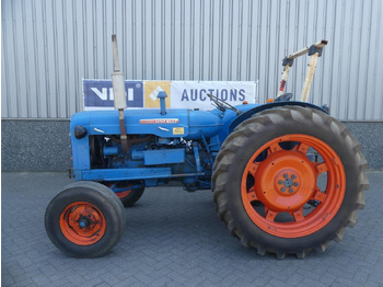 Trator Fordson Major: foto 3