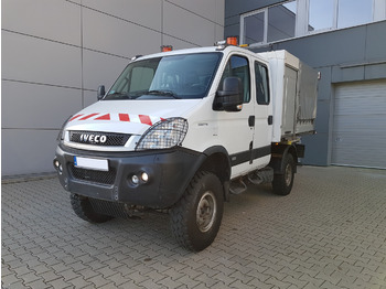Carrinha cabine dupla IVECO Daily 55S17W 4x4 DOKA 7 person brigade specjal EURO 5 , OFF ROAD,  service/workshop emergency service: foto 1