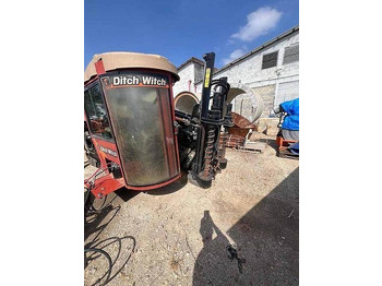 Máquina de perfuração DITCH WITCH