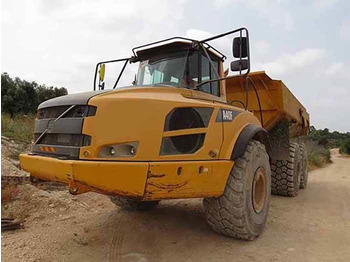 Caminhão articulado VOLVO A40F
