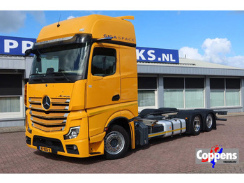 Camião chassi MERCEDES-BENZ Actros 2642