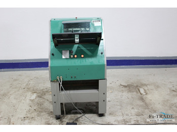 Máquina de dobrar papel