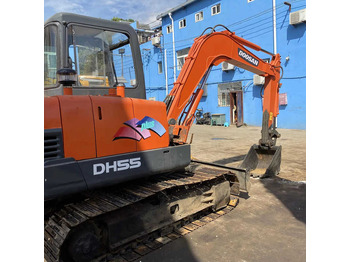 Escavadora de rastos DOOSAN DH55