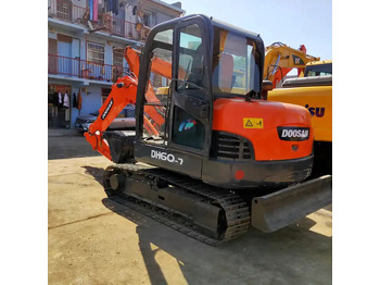 Escavadora de rastos DOOSAN DH60