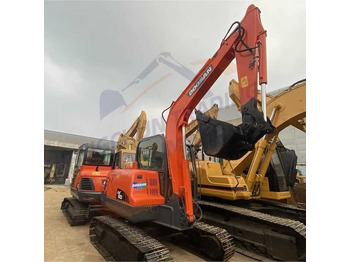 Escavadora de rastos DOOSAN DX60
