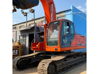 Escavadeira DOOSAN DH220