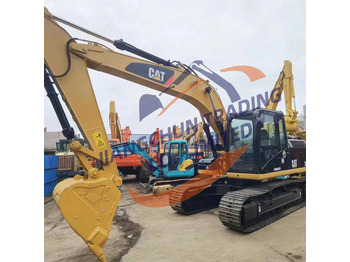 Mini escavadeira CATERPILLAR 320CL