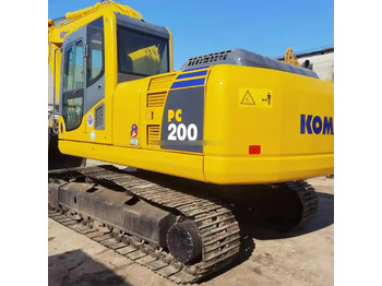 Escavadora de rastos KOMATSU PC200-8