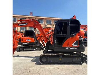 Escavadeira DOOSAN DH60-7