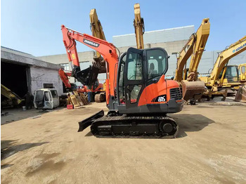 Escavadora de rastos High Quality Hot Sale Used 6t Mini Excavator Original Korea Doosan Used Excavators Doosan Dx60 With Good Performance: foto 3