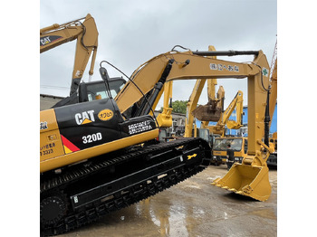 Escavadora de rastos CATERPILLAR 320D